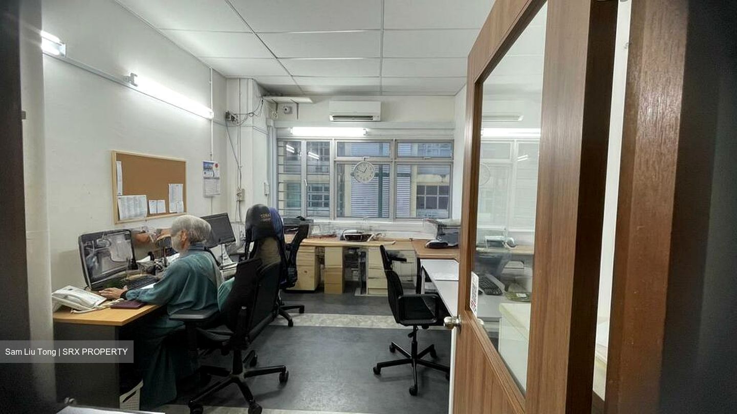 Ubi Centre (D14), Factory #502739711